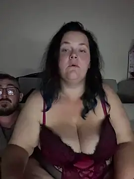 CurvyScarlett69xx webcam