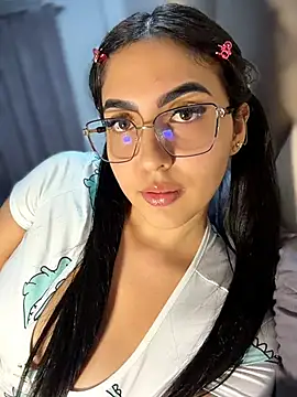 i_am_sophie_ (Ask my age) - MAKE SQUIRT FOR YOU PAPI !! 💦 | TS 😈