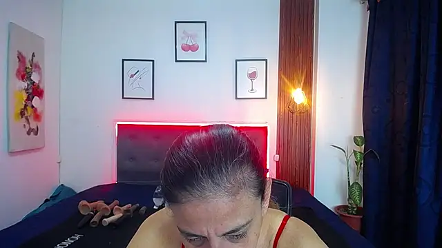 sasi_luna webcam