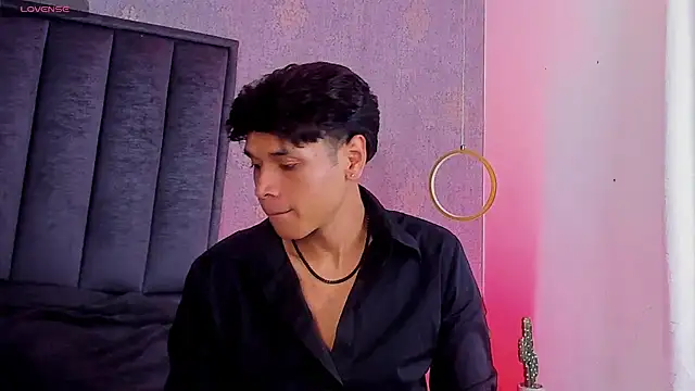 Alejandroo_Montenegro webcam