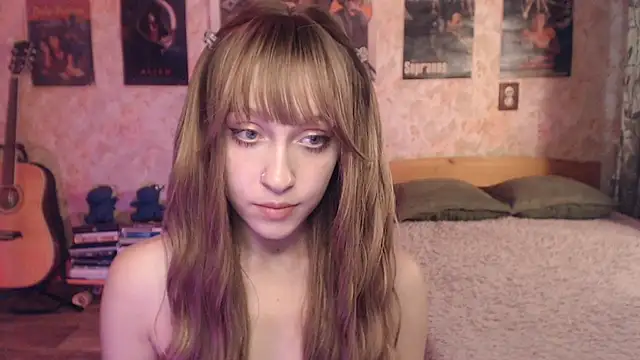 Friendly_Ellie webcam