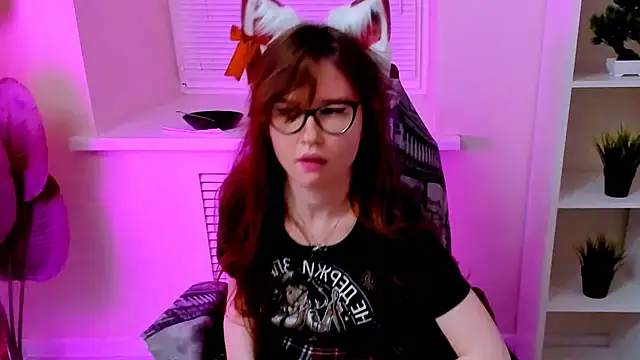 CarolGiggly webcam