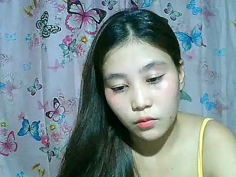 SexyAsianPussy4u webcam