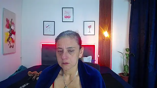 sasi_luna live cam on StripChat