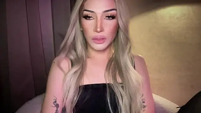 Alicegreenexx live cam on StripChat