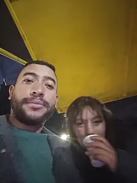 aria_and_dante (G young) - SHOW IN THE PARK