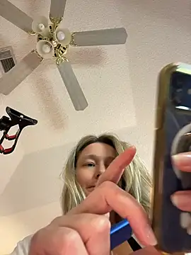 Vivian_MayXxX 🥐 online sex webcam