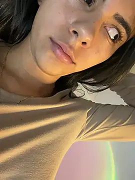 Lilybeeth 🎨 live online chat