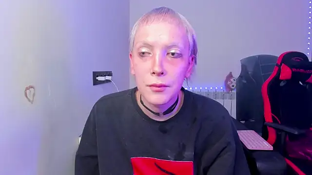 Модель: Lyricca