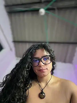 Simone_Miller webcam