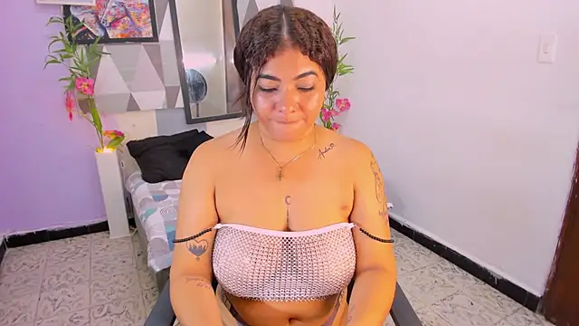 brenda-hot21