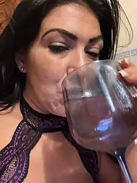 LittleMissEeve live cam