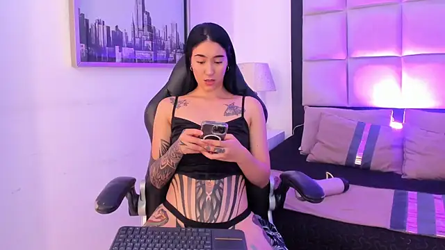 MeganPresleyy webcam