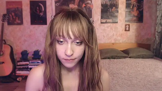 Friendly_Ellie webcam