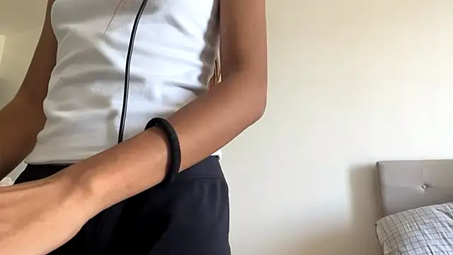 PiaSwida live cam on StripChat