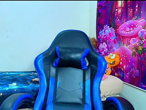 Karol_naughty webcam