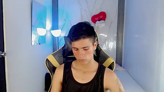 ascii_one (M twink) - SHOW CUMMM EXPLOSIVE