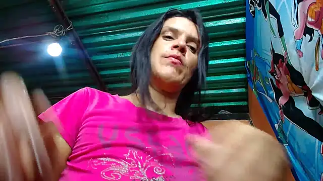 chandra_haraa (F milf) - open ass hole