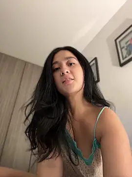 Nina_lovi