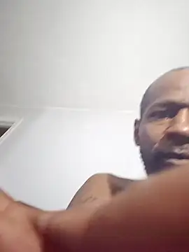 Boozle666's live cam