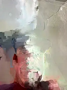 89_pArTyBoTTom_707 webcam