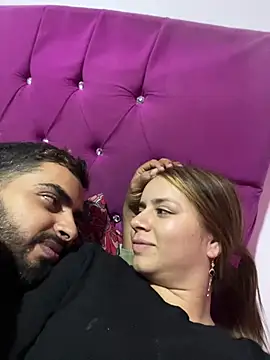 Jouemandannie live cam on StripChat