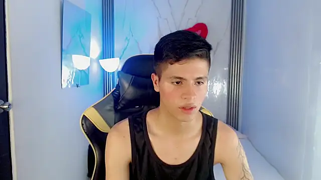 Ascii_one live cam on StripChat