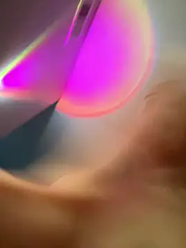 whitechocolate100m - Whitechocolate100M's free webcam - UK Sex Cams