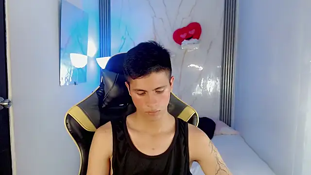 ascii_one (M twink) - SHOW CUMMM EXPLOSIVE