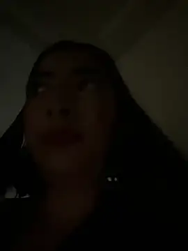 cherry_skinnyy_ webcam