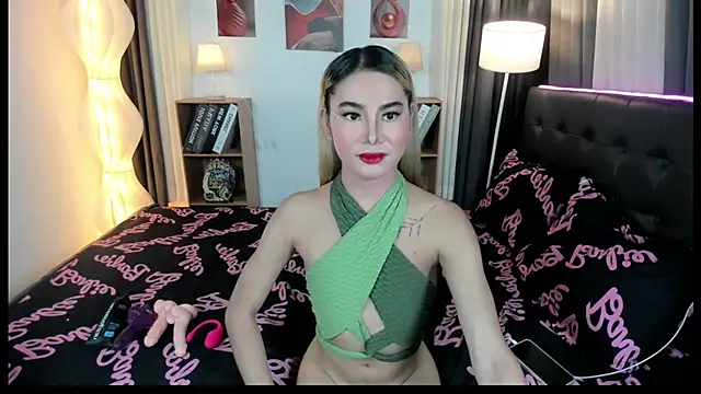 Naughty_Jessie live sex cam