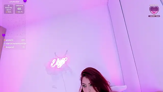 ely-liones (F young) - big squirt in your face