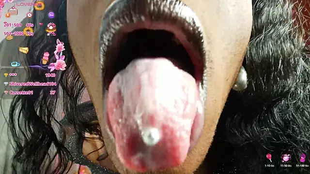 EbonyHansNight live cam on StripChat
