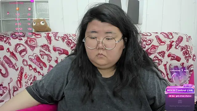 Nadine_asian webcam