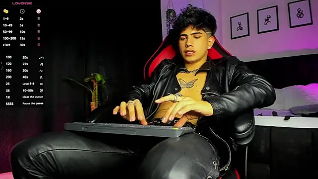 LyleBennett_ webcam