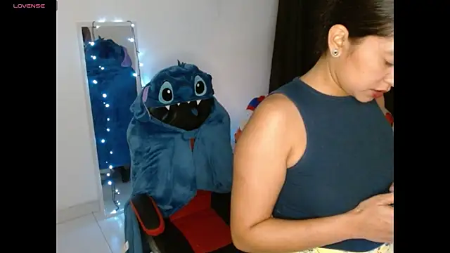NovahPerotti webcam