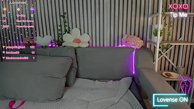 Ricki_Bloom webcam
