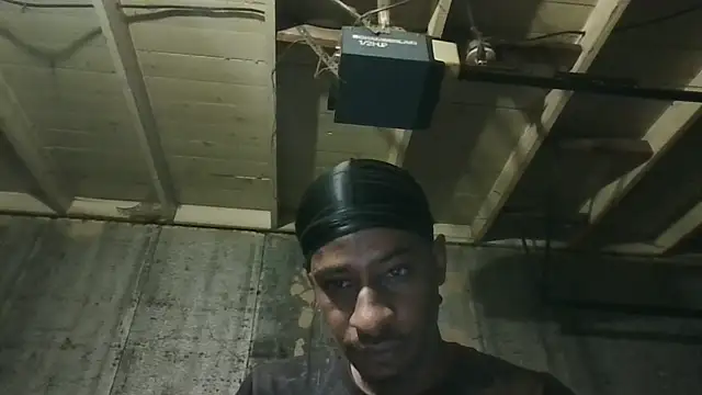 Leo99842 webcam