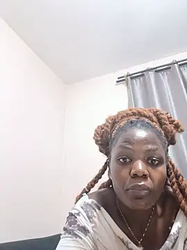 Black_prettty webcam