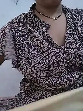 KAJALBHABHI_ webcam