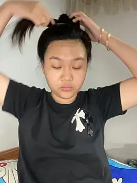 Almira6868 webcam