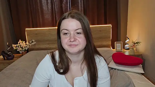 MavkaCute webcam