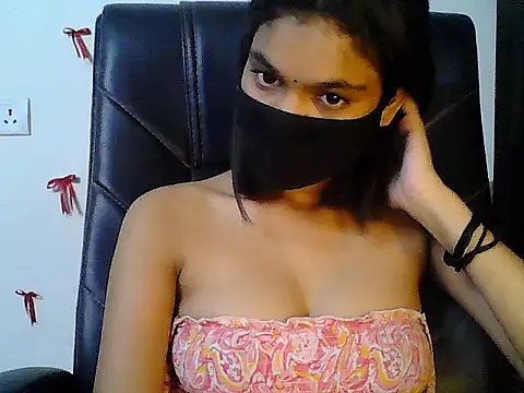 Hot_Deepansi02 webcam