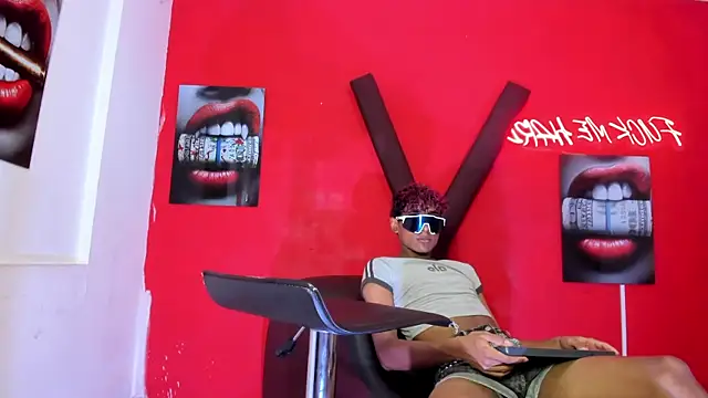 BOUL_GUYS webcam