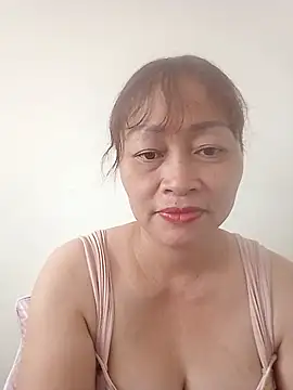 Baby-ladyboobs2026 webcam