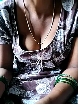 Lovely-Deepa webcam