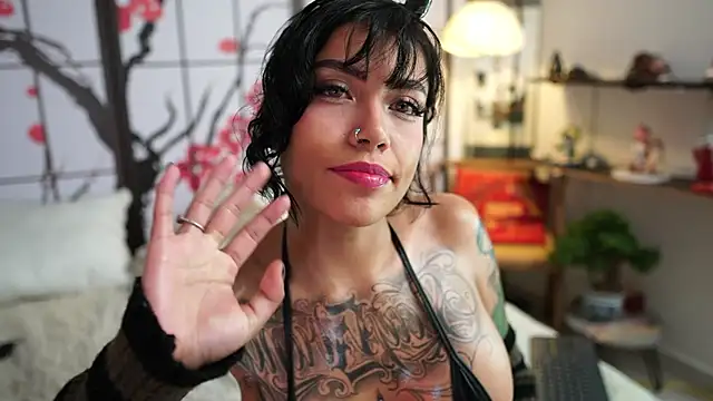 scarlett_collins02 (F young) - use fuckmachine in pussy x5min control
