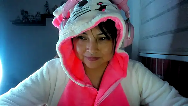 shaddycute_ - Shaddycute_'s free webcam - UK Sex Cams