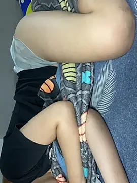 Almira6868 webcam