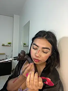 cherry_skinnyy_ webcam